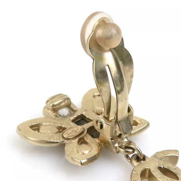 Auth CHANEL CC Logo Clip on Earrings Gold/Dark Gray Metal/Faux Pearl - Picture 9 of 15